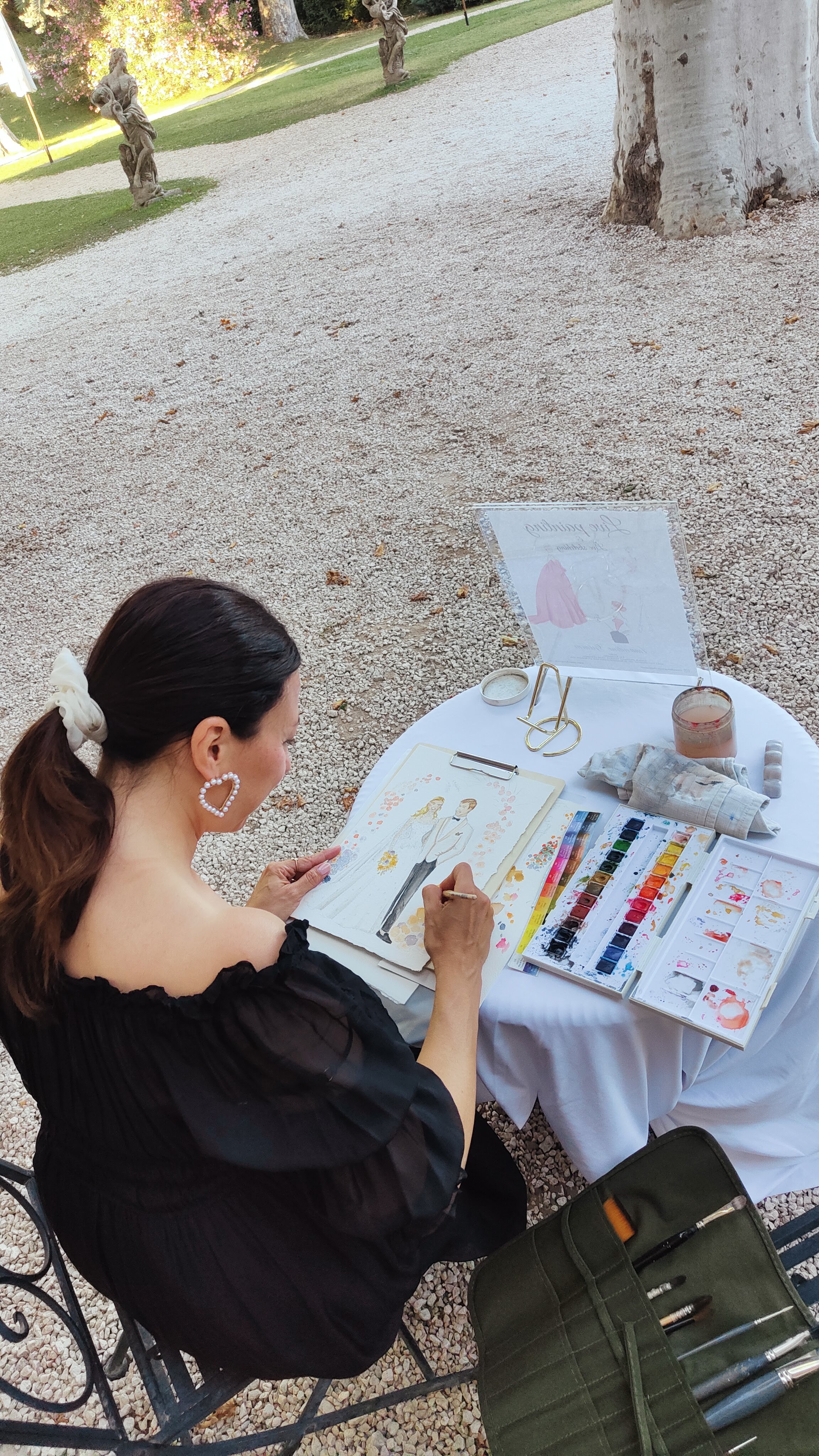 Live illustration drawing